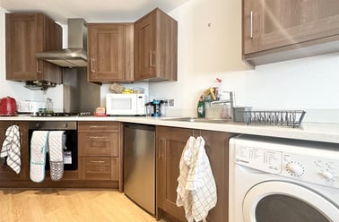 Loughborough Road, West Bridgford, Nottingham - Image 2